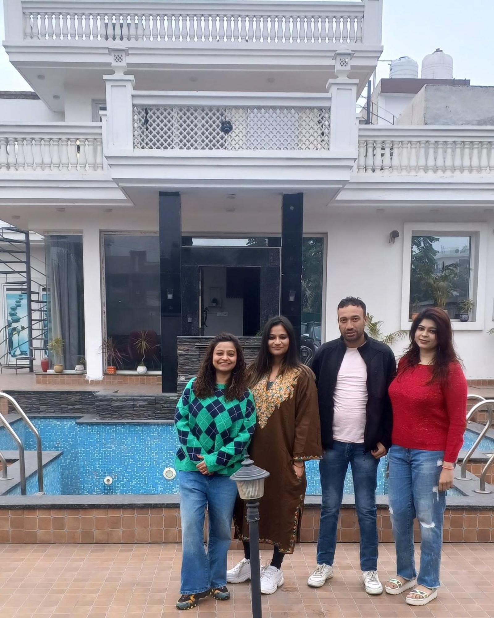 Greystone Villa, Swiming Pool , Bbq , Big Garden, Pool Table, Party Speaker, Bathtub, Kitchen, 15Mins To Golden Temple Amritsar Exteriér fotografie