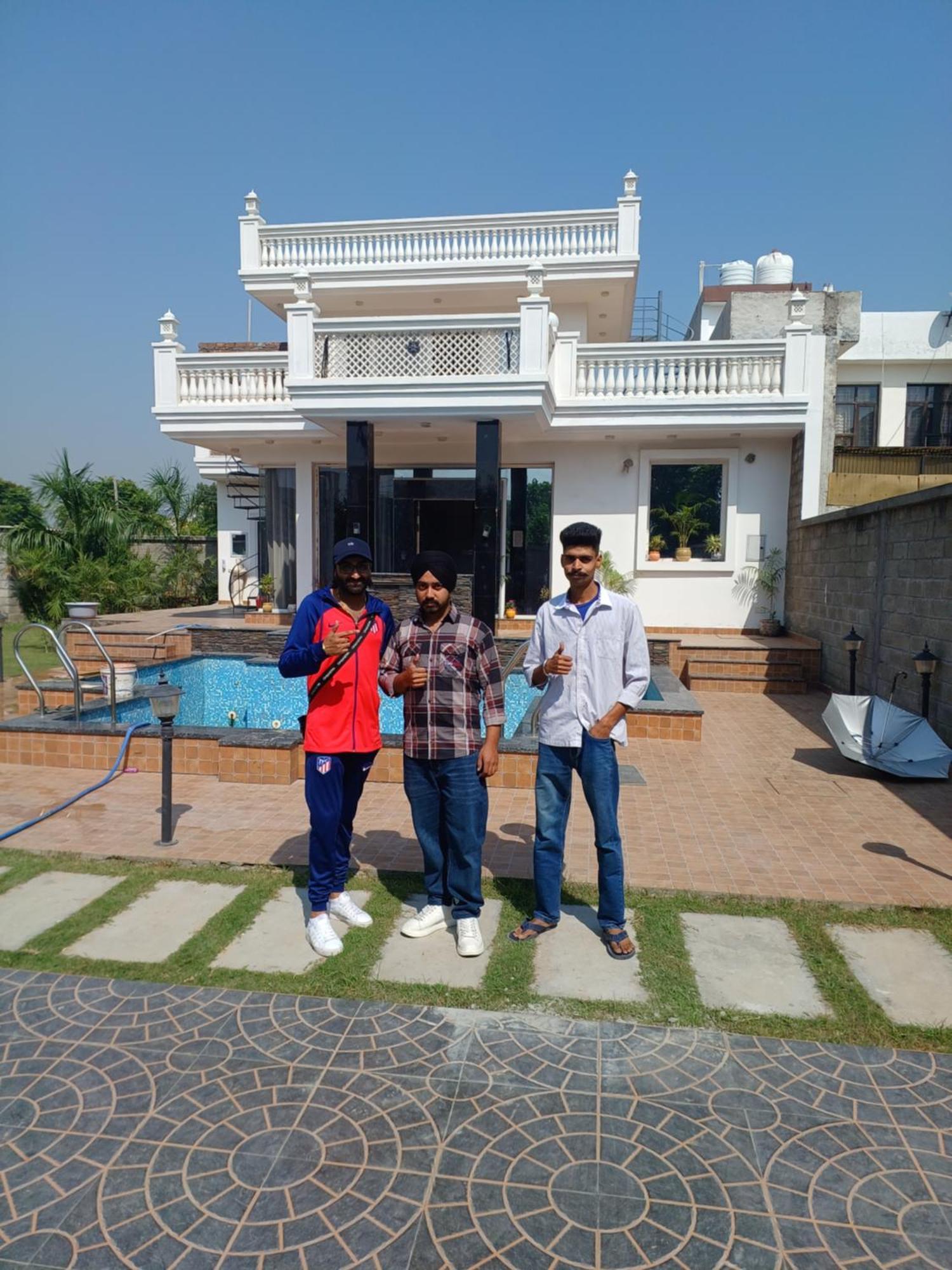 Greystone Villa, Swiming Pool , Bbq , Big Garden, Pool Table, Party Speaker, Bathtub, Kitchen, 15Mins To Golden Temple Amritsar Exteriér fotografie